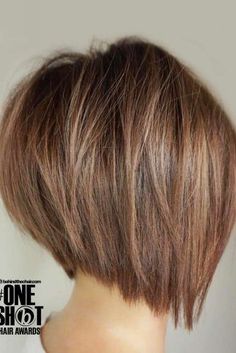 Bob Style Haircuts, Bob Haircut Ideas, Stacked Bob, Stacked Bob Haircut, Modern Haircuts, Long Bob Haircuts, Straight Bob