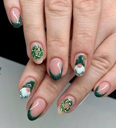 Wreath Nails, Gnome Nails, Ballet Nails, Plain Nails, Nail Colors Winter, Fake Nails With Glue, Manicure Kit, Nail Forms