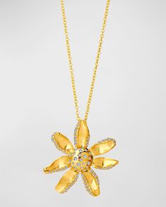 Syna 18K Yellow Gold Jardin Flower Necklace with Champagne Diamonds Gold Champagne, Diamond Carat, Champagne Diamond, Champagne Gold, Flower Pendant, Flower Necklace, A Flower, Womens Jewelry Necklace, Lobster Clasp