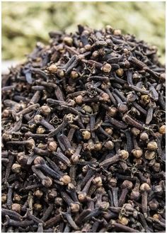 Kwas Moczowy, Herbs For Protection, Cloves Benefits, Money Spells That Work, Good Luck Spells, Magickal Herbs, Magic Herbs, Magical Herbs, Clove Oil