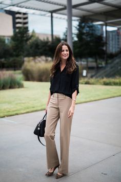 Office Wear Trousers Women, Trouser Formal Women, Khaki Dress Pants Outfit Women, Khaki Trouser Outfit Women, Women Trousers Outfits, Khaki Outfits For Women, Khaki Trousers Outfit, Formals For Women, Formal Trousers Women