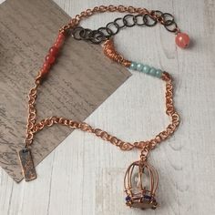 Hello everyone hope your all having a nice day. Just added to my other Etsy shop Simply Sacred Treasure this gorgeous copper cage and gemstone necklace all handmade and a one of a kind design a gorgeous gift for yourself or a special lady in your life💕 Funky Necklace, Zentangle Artwork, Centre Piece, Bohemian Look, Gorgeous Gift