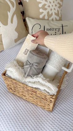 Gift basket idea for the homebody! #AmazonHome Tj Maxx Gift Basket Ideas, Xmas Basket Gift Ideas, Cheap Gift Basket Ideas, Wife Gift Guide, Cheap Gift Baskets, Homemade Christmas Gift Baskets, Bridal Shower Baskets, Homemade Gift Baskets