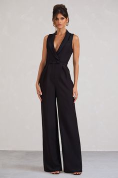 Outfit Graduacion, Midi Bridesmaid Dress, Look Formal, Black Tie Gala, Jumpsuit Outfit, Sparkly Earrings, Looks Chic, Wide Legs, Guest Outfit