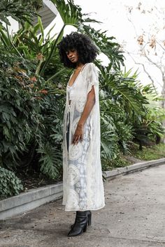 Accessorize with a lace kimono embroidered with mandala medallions, for an absolutely angelic look. #LoveMyLeto Model is 5'9" 100% Viscose Machine Wash Cold Simple Tank Tops, Boho Layering, Lace Kimono, Romantic Garden, Follow On Instagram, Layered Tops, Western Boho, Ethereal Beauty, Womens Tunics