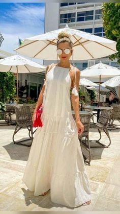 Summary outfit ideas 💡 Resort Chic Attire, Summer Sundress, White Short Dress, Summer Fashion Dresses, Summer Dress Outfits, Boho Casual, Sleeveless Maxi Dress