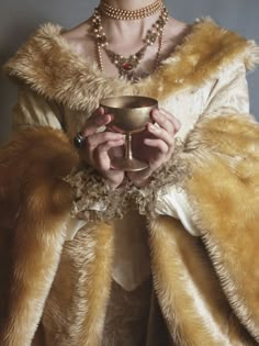 Frigg Goddess, Lannister Aesthetic, Goddess Of Marriage, House Lannister, Historical Women, Cersei Lannister