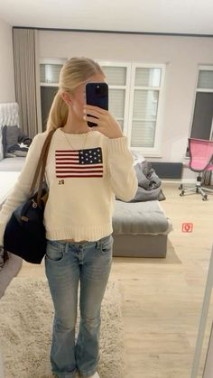 stockholm | clean girl Ralph Lauren American Flag Sweater, Stockholm Style Outfits, Emmy Red Carpet, Worst Outfits, Outfit Inspo Men, Emmys Red Carpet, Flag Sweater, Shabby Chic Clothes, American Flag Sweater