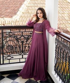 Indian Dresses For Engagement, Gown Models Kerala, Engagement Party Outfit Guest Indian, Skirt And Top For Marriage Function, Traditional Skirt And Top For Wedding, Long Skirt Top Designs Wedding, Dress For Reception Indian Guests, Dress For Marriage Function Indian, Kerala Party Wear Dress