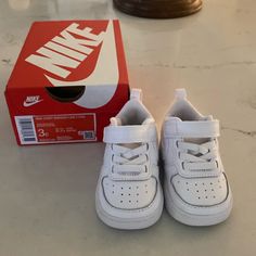 Never Worn! Comes With Box! 3c Size White Casual Booties With Rubber Sole, Nike Kids Shoes, Shoes Color, Nike White, Kids Nike, White Nikes, Apples, Kids Shoes, Nike Shoes