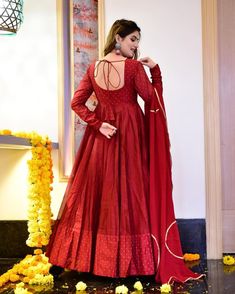 Frock Suit, Red Anarkali, Wedding Mexico, Fashionable Saree, Long Gown Design, Anarkali Dress Pattern, Latest Dress Design, Asian Aesthetic, Long Kurti Designs