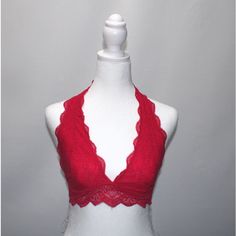 Brand New With Tags! Ultra Soft Scoop Lace Bra Without Underwire. -Lightly Lined -Backless -Stretchy With Elastic Fast Shipping! Red Bras, Front Clasp Bra, High Support Bra, Red Lace Bra, Lounge Bra, Strappy Bralette, Red Bra, Seamless Sports Bra, Soft Bra