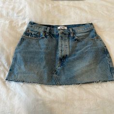 Vintage Re-Done Denim Mini Skirt Split Denim Skirt, Redone Denim, Mini Jean Skirt, Mini Outfit, Jean Mini Skirt, Skirts Vintage, High Waisted Denim Skirt, Jean Skirts, Denim Skirt Outfits