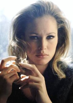 Annette Bening, James Bond Girls, Ursula Andress, Ann Margret, James Bond Movies, Bond Girls, Classic Actresses, Love Vintage, Iconic Women