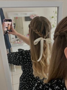 Hairstyles With Bows Aesthetic, Homecoming Hairstyles With Ribbon, Orchestra Concert Hairstyles, Straight Hair Ribbon Hairstyle, Hoco Hair With Ribbon, Half Up Half Down Braid With Ribbon, Plait With Ribbon, Formal Hair With Ribbon, Wedding Hair With Ribbon