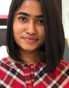 Side Short Hairstyle For Indian Women Face Shapes, Womens Makeup, New Look, Latest Trends, Short Hair Styles, Hair Styles, Hair