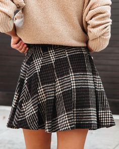 Trendy Fall Skirt For School, Trendy School Skirt For Fall, Preppy Pleated Skort For Fall, Casual Fall Skirt For School, Casual Fall School Skirt, Preppy Mini Length Bottoms For Fall, Casual Skirt For School In Fall, Fall School Skort, Preppy Pleated Skirt Bottoms For Fall