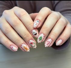 Bling Christmas Nails, Biab Overlay, Nails For 2023, Nail Noel, Nail Bling, Horror Nails, Girls Nail Designs, Hippie Nails, Vintage Nails