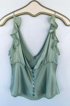 For Sale on 1stDibs - Gorgeous Chloe top from Stella McCartney’s second collection for the label Buttons up the back with silk covered buttons Flutter cap sleeves 100% silk Silk Top Outfit, Runway Top, Designer Blouses, Mode Inspo, Spring Summer Outfits, Covered Buttons, Fashion Boutique, The Label, Aesthetic Clothes