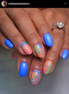 Spring floral nail set in bright green blues and oranges. Nails For Thailand, Instagram Nails, Nail Styles, Nail Artist, Nail Tech, Gel Nail, Cute Nails, Press On Nails, Summer Nails