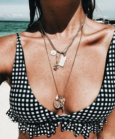 Necklaces Summer, Mode Shoes, Summer Suit, Hot Lingerie, 90's Fashion, Looks Black, Beach Wear, Swim Suit, Outfits Casuales