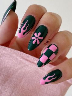 24pcs Almond Shaped Reusable Press-On Nails, Checkerboard Design, Trendy And Chic Nail Art Set For Dates, Parties, Daily Wear Multicolor      Color Nails   Nail,Hand & Foot Care, size features are:Bust: ,Length: ,Sleeve Length: Dark Green Nail Polish, Almond Nail Art, Dark Green Nails, Chic Nail Art, Green Nail Polish, Easy Nails, Nail Art Set, Almond Nails Designs, Almond Nail