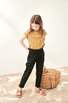 Polder Girl S/S 2017 Checked Pants Outfit, Checked Pants, Stylish Summer Outfits, Grown Up, Fashion Girl