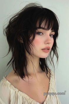 Ugly Haircut Women, Haircuts For Heart Shaped Faces, Punk Haircut, Mullet Haircuts, Shape Face, Mullet Haircut, Extension Hair, Modern Mullet, Hair Inspiration Short