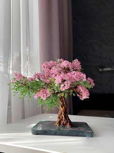 Pink tree sculpture Wire Cherry Blossom Tree, Crystal Bonsai Tree, Beaded Plants, Handmade Desk, Bead Tree, Beaded Tree, Handmade Desks, Handmade Aesthetic, Tree Handmade