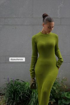 Knitted Ribbed Maxi Dress Green | NA-KD Green And Purple Outfit, Purple Outfit, Ribbed Maxi Dress, Knitted Design, Purple Outfits, Dress Aesthetic, Lounge Dress, Comfort Wear, Maxi Dress Green