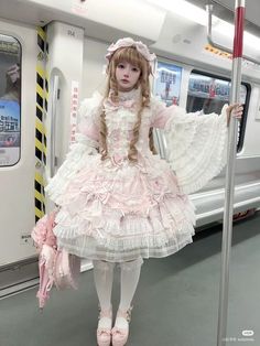 Pink Doll Dress Outfit, Maid Inspired Outfit, Lolíta Fashion Outfit, Japanese Soft Aesthetic, Hime Gyaru Dress, Dti Lolíta Fashion, Lotila Fashion, Cleancore Outfit, Cute Pink Outfit Ideas