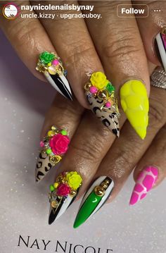 Diva Nails Designs, Junk Nail Designs Bling, Pretty Nail Colors, Diy Acrylic Nails, Ombre Acrylic Nails, Nails Design With Rhinestones