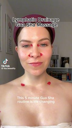 Face Massage Techniques, Facial Routine Skincare, Beauty Treatments Skin Care, Facial Massage Routine, Lymph Massage, Face Yoga Facial Exercises, Facial Routines, Lymph Drainage, Gua Sha Massage