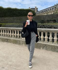 Paris Outfits Fall Comfy, Fall 2023 Fashion Trends Europe, South Of France Outfits Autumn, Rome Street Style Spring, Spanish Fall Fashion, Italian Fashion Fall, Autumn Europe Outfits, Paris Outfits Winter French Style, Italian Fall Fashion