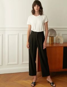 Black Tailored Pants Black Tailored Pants, Womens Business, Michael Cera, Pixie Market, Black Suspenders, Pants Skirts, Suspender Pants, Cute Pants, Warm Weather Outfits