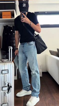 Stylish Men Outfits Casual Street Style, Mens Clothing Styles Streetwear Summer, Starboy Style Outfits, Starboy Style Men, Starboy Outfit Aesthetic, Streetwear Inspo Men, Streetwear Outfit Ideas Men