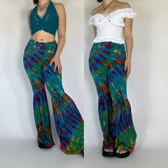 Super soft and very stretchy flared tie dye pants. Model is 5'2 and wearing a size s/m. colorings and patterns will vary slightly in each pair! Tie Dye Rave Outfit, Tie Dye Skirt Outfit, Tie Dye Patterns Diy, Busy Girl, Spiritual Fashion, Boho Whimsical, Tie Dye Pants, Festival Pants, Pants Model