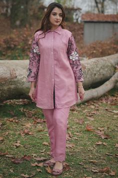 Exclusive Pink Silk Embroidered Applique Co-Ord Set Cod Set Designs, Cord Sets Outfit Women, Co Ords Outfits Summer, Cod Set, Co Ords Outfits, Sets Outfit, Cord Set, Modest Fits, Stylish Dresses For Girls