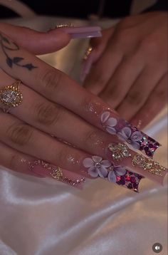 Nails Art Simple, Easy Nail Art Tutorial, Nail Art 2022, Design Nails Art, Nail Art Aesthetic, Nail Art Trendy, Nail Art 2023, Nail Art For Short Nails, Kylie Nails