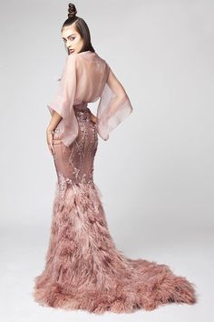 Elio Abou Fayssal - Spring/Summer Couture 2016 Prom Dresses Pink, 2016 Couture, Rad Clothes, Long Sleeve Evening Gowns, Eco Wedding, Fashion Couture, Dresses Pink, Lace Long Sleeve, Outfit Trends