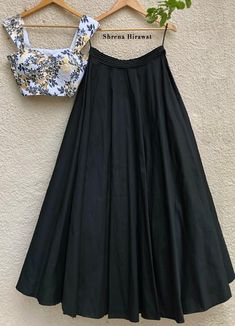 Customize Lehenga, Tafetta Skirt, Black Skirt Set, Simple Lehenga, Indian Outfits Lehenga, Choli Blouse, Lehenga Fabric, Blue Floral Skirt, Lehenga Designs Simple