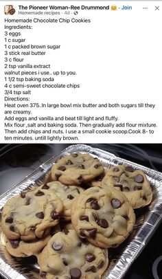 Chocolate Chip Cookies Ingredients, Homemade Chocolate Chip Cookies, Easy Baking Recipes Desserts, Tasty Baking, Sweet Snacks Recipes, Delicious Snacks Recipes, Food Recepie, Fun Baking Recipes, Easy Baking Recipes