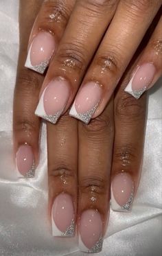 Dip Powder On Acrylic Nails, Wedding Nail Inspo Bridesmaid, Short Work Nail Designs, Short Gel Extension Nails, Short Classic Nails, Short Work Nails, Promotion Nails, Cabo Nails, Sophisticated Nails