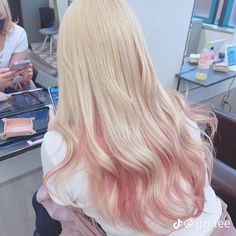 #strawberrypink #hairstyles #fairycore Pastel Academia, Pink Hair Dye, Blonde With Pink, Instagram White, Hair Color Pink