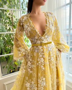 Sun Gown, Yellow Prom Dresses, Prom Dresses V Neck, Lavender Gown, Teuta Matoshi, Yellow Prom, Long Puffy Sleeves, Womens Outfit, Prom Dresses Yellow