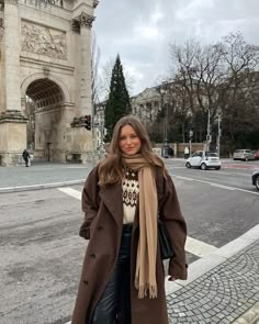 Nice France Outfits Winter, Europe Winter Outfits 2023, European Holiday Outfits Winter, Brussels Street Style, Brussels Outfit Winter, Belgium Outfits Winter, Eastern Europe Winter Outfit, Europe In April Outfits, Brussels Fashion