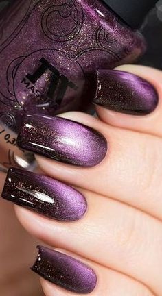 Nails 2023 Designs, Nail Inspo Trendy, Purple Nail Art Designs, Summer Nails 2023, Magnetic Nail Polish, Nails Elegant, Purple Acrylic Nails