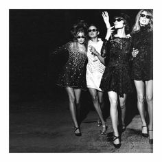 The Night Is Young, Vans Girl, Mode Editorials, Three Women, Claudia Schiffer, Ladies Night, Vogue Italia, Girl Gang