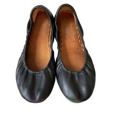 Tieks Black Leather Slip On Ballet Flats In Size 10. These Go Well With Everything! Non Skid Rubber Soles And Comfortable Cushion Insteps. Round Toe. Dressed Up Or Down, These Tieks Are A Great Neutral Pair Of Flats For Your Wardrobe! Good Used Condition. Light Wear Throughout. Pet Free/Smoke Free Home. Ships Same Day/Next Day. Tieks Shoes, Leather Slip Ons, Flat Shoes Women, Loafer Flats, Ballet Flats, Black Leather, Loafers, Ballet, Slip On