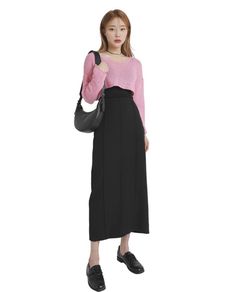 Long Black Skirt Grunge Outfit, Casual Japanese Outfits, Long Black Skirt Alternative Outfit, Modest Outfits Dresses, Acubi Long Skirt, Maxi Skirt Outfit Japanese, Outfit Look, Neutral Outfit